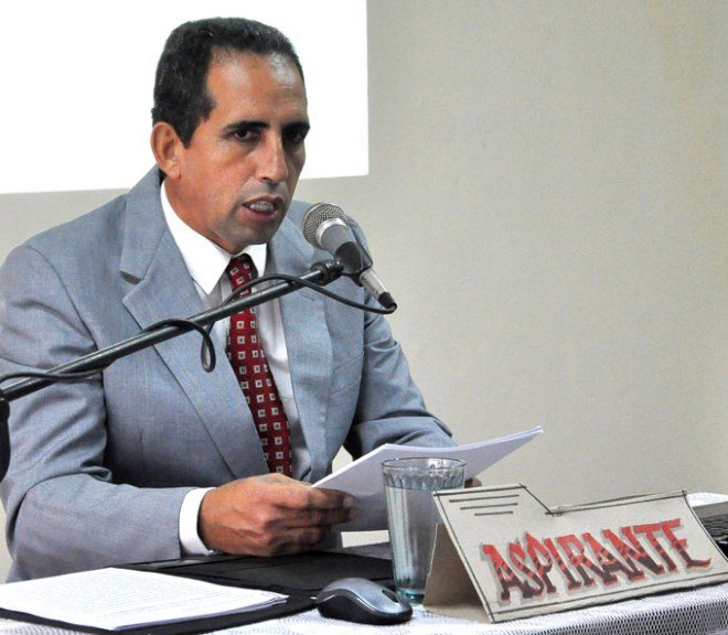 profesor-eduardo-pc3a9rez-almarales 1